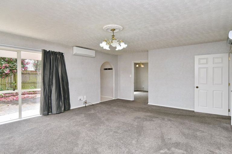 Photo of property in 37d Highsted Road, Bishopdale, Christchurch, 8053