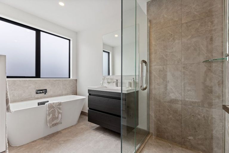 Photo of property in 10 Burkett Street, Marshland, Christchurch, 8051