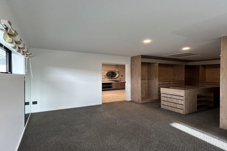 Photo of property in 4 Flavell Drive, Orewa, 0931