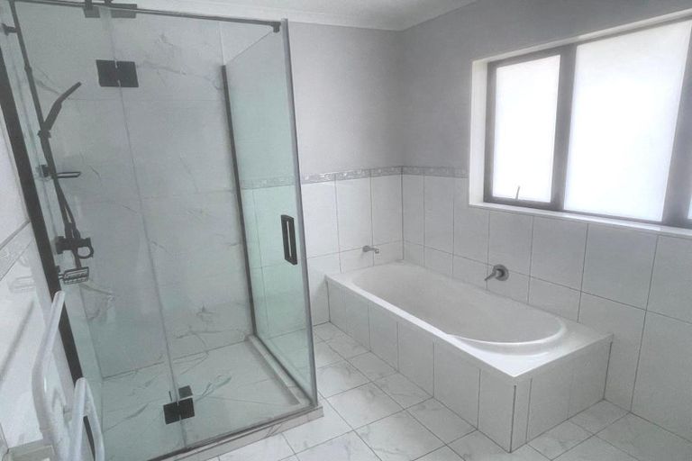 Photo of property in 58 Cartmel Avenue, Massey, Auckland, 0614