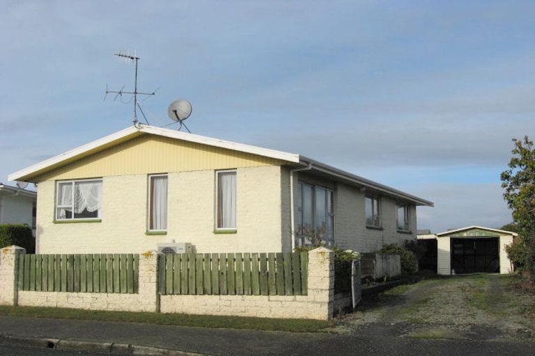 Photo of property in 47 O'byrne Place, Waikiwi, Invercargill, 9810