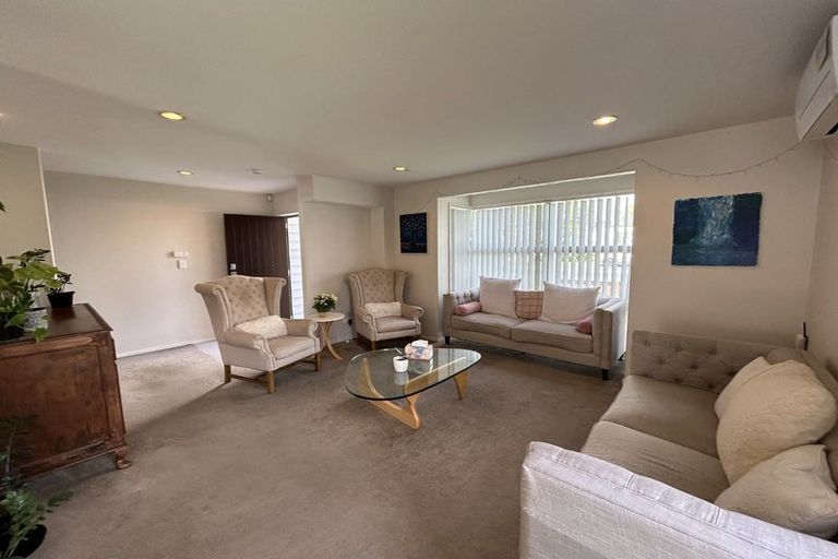 Photo of property in 189 Porchester Road, Takanini, 2112