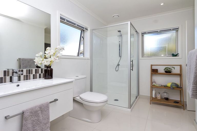 Photo of property in 10a Bacot Place, Howick, Auckland, 2014