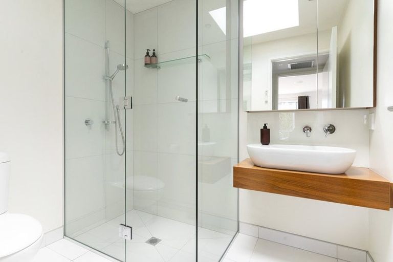 Photo of property in 50 Bretts Road, St Albans, Christchurch, 8052