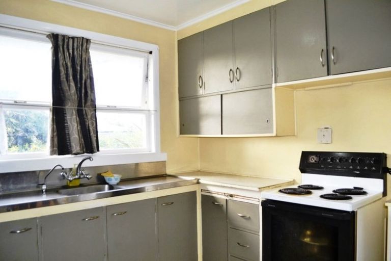 Photo of property in 7 Smiths Avenue, Papakura, 2110