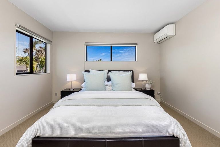 Photo of property in 47 Aberley Road, Schnapper Rock, Auckland, 0632