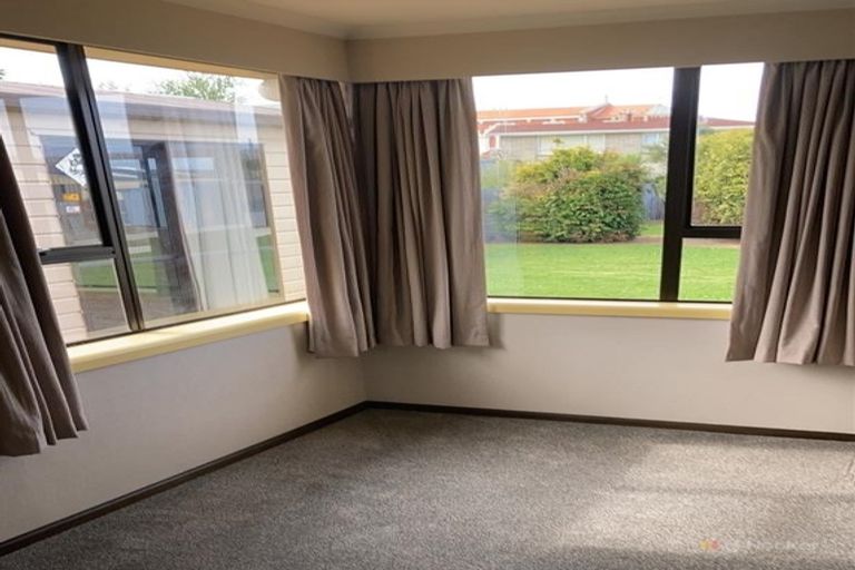 Photo of property in 11 Rugby Street, Waimate, 7924