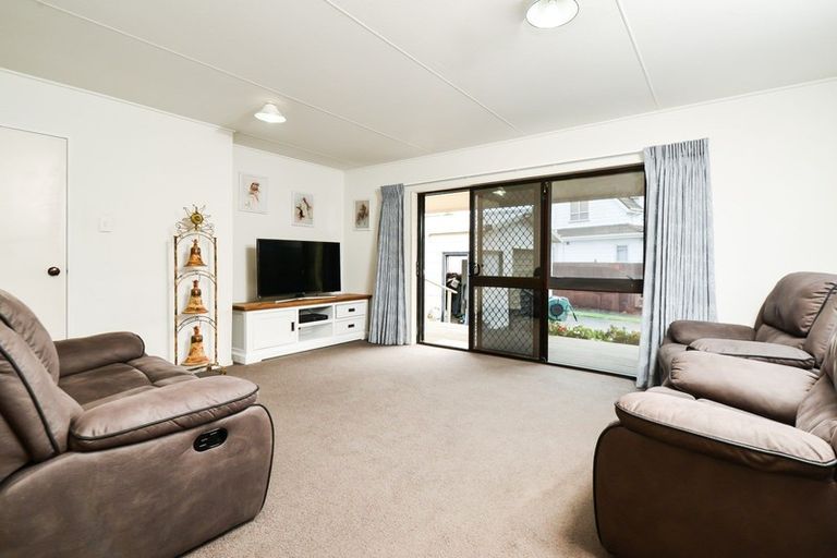 Photo of property in 11a Emma Place, Pukete, Hamilton, 3200