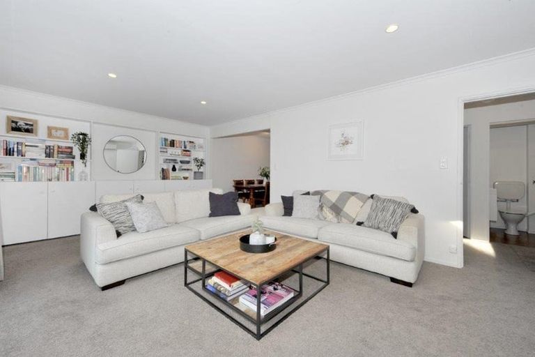 Photo of property in 2/71 Office Road, Merivale, Christchurch, 8014