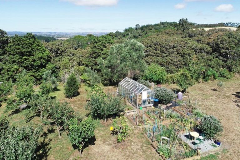 Photo of property in 295 Settlement Road, Puni, Pukekohe, 2678
