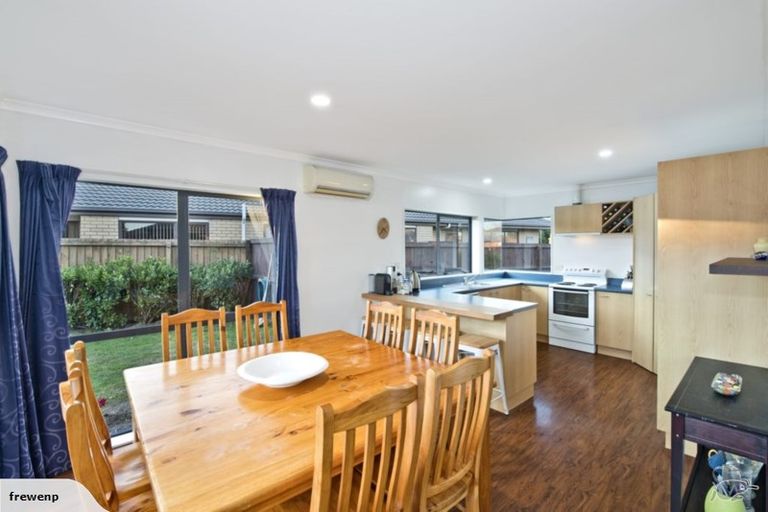 Photo of property in 8 Monet Vale, Rolleston, 7614