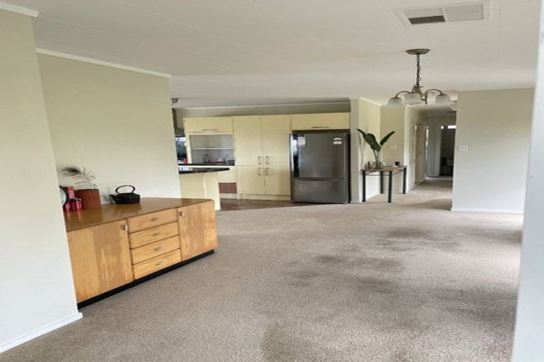 Photo of property in 251 Clifton Road, Whitford, Howick, 2571