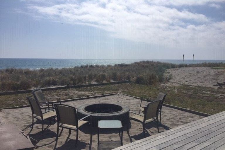 Photo of property in 463 Pukehina Parade, Pukehina, Te Puke, 3189