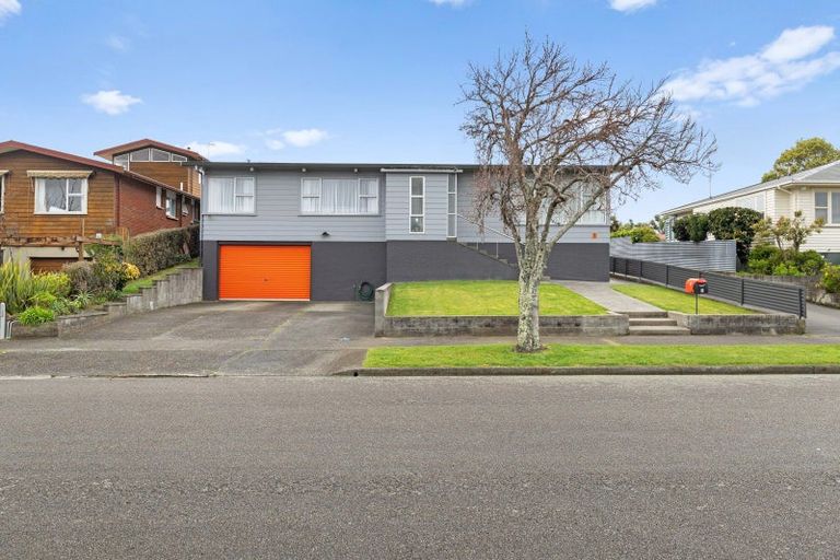 Photo of property in 9 Hampden Street, Awapuni, Palmerston North, 4412