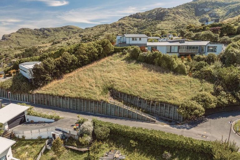 Photo of property in 11 Hyllton Heights, Lyttelton, 8082