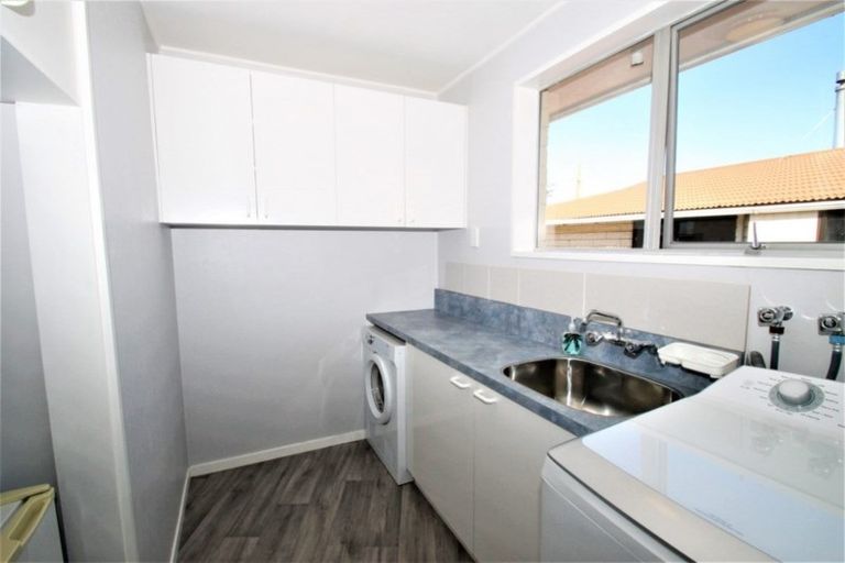 Photo of property in 72 Tyne Street, Mosgiel, 9024