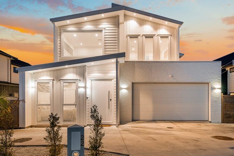 Photo of property in 22 Tai Crescent, Hobsonville, Auckland, 0616