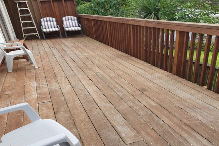 Photo of property in 85d Stottholm Road, Titirangi, Auckland, 0604