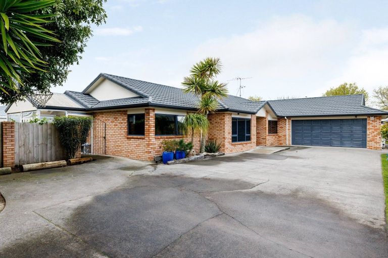 Photo of property in 6 Guildford Place, Rototuna North, Hamilton, 3210