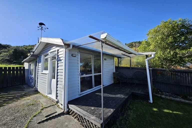 Photo of property in 11 Ashmore Avenue, Cobden, Greymouth, 7802