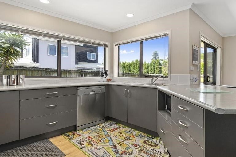 Photo of property in 75 Inverness Drive, Pyes Pa, Tauranga, 3112