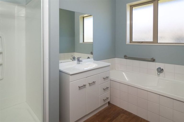 Photo of property in 17a Bowen Street, Rakaia, 7710