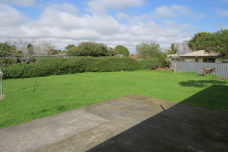 Photo of property in 8 Ayr Place, Hokowhitu, Palmerston North, 4410