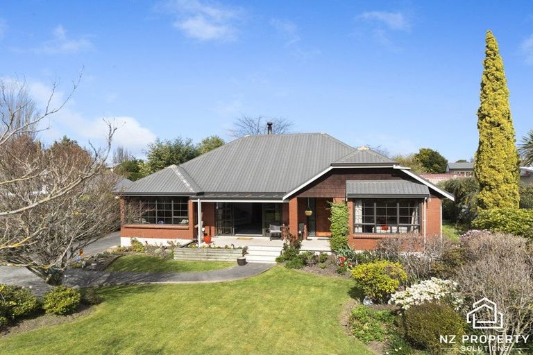 Photo of property in 55 Holyhead Street, Outram, 9019