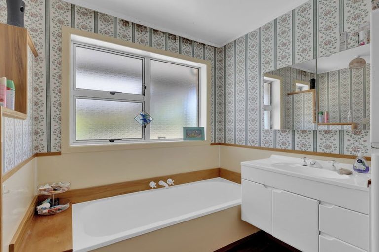 Photo of property in 1 Rugby Lane, Huntly, 3700