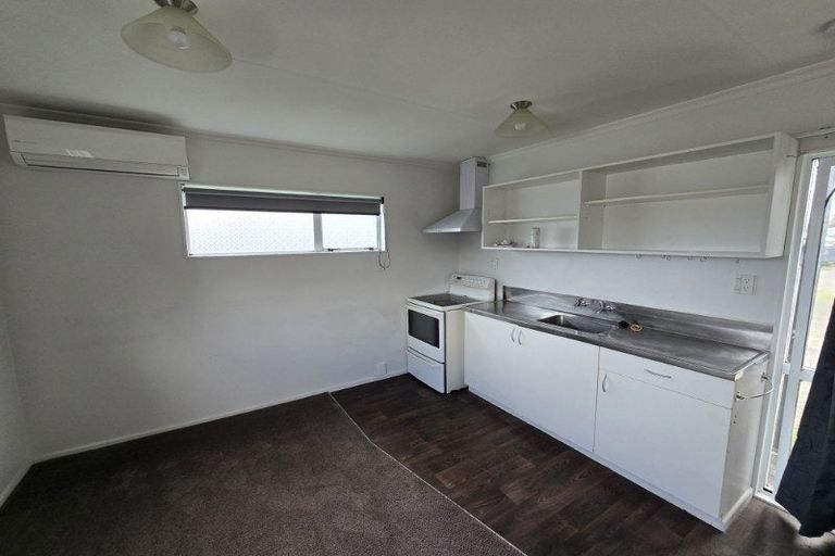 Photo of property in 7 Saxton Street, Levin, 5510