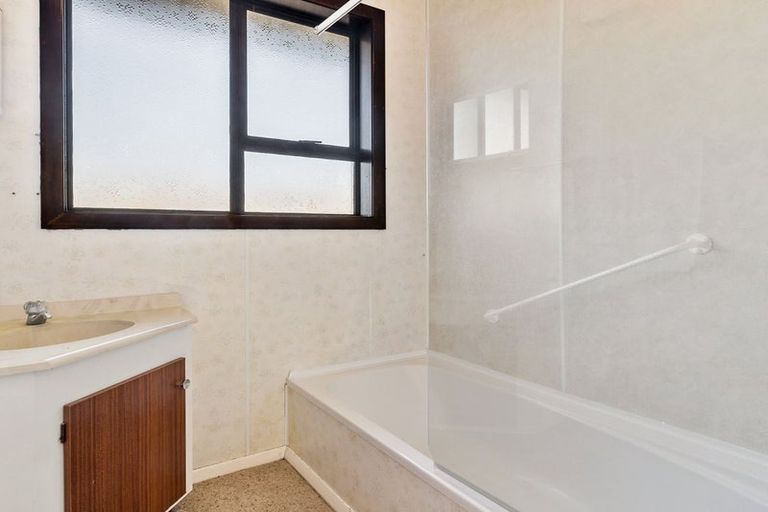 Photo of property in 18 Mcdonald Street, Mosgiel, 9024