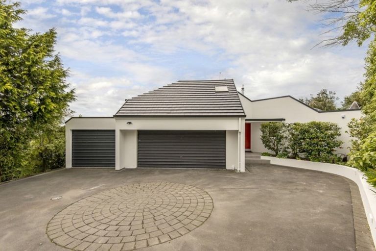 Photo of property in 31 Bengal Drive, Cashmere, Christchurch, 8022
