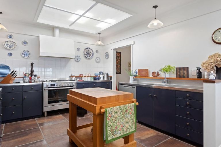 Photo of property in 8377 State Highway 35, Whanarua Bay, Te Kaha, 3199