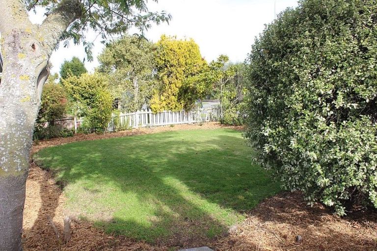 Photo of property in 54 Carruthers Street, Ilam, Christchurch, 8041