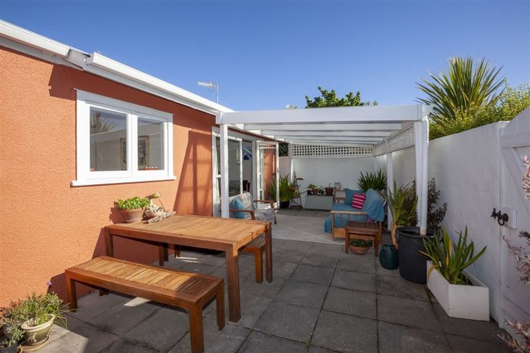 Photo of property in 29 Margaret Road, Raumati Beach, Paraparaumu, 5032