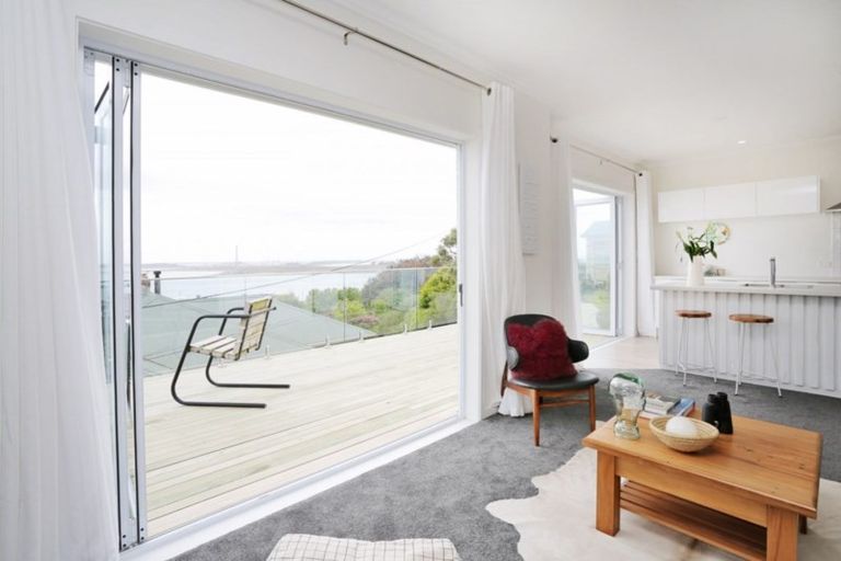 Photo of property in 68 Burrows Street, Bluff, 9814