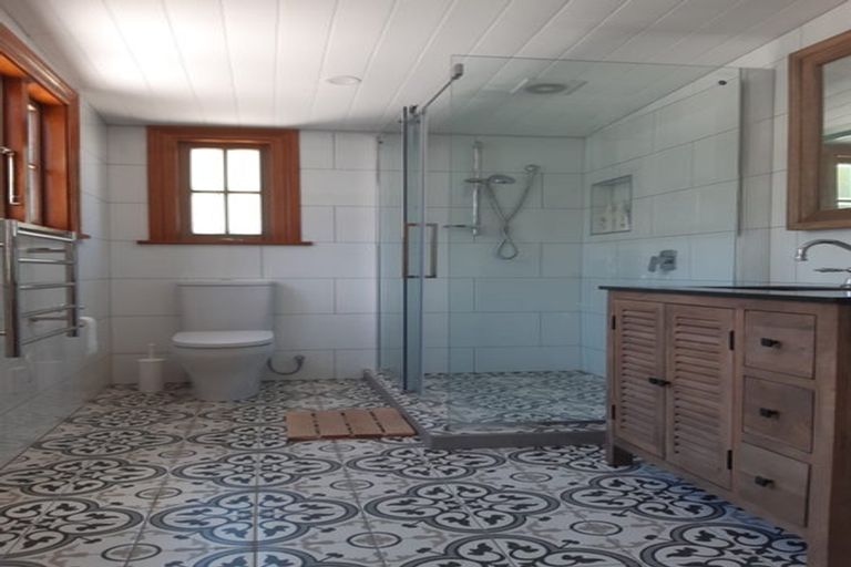 Photo of property in 70 Oxford Street, Lyttelton, 8082