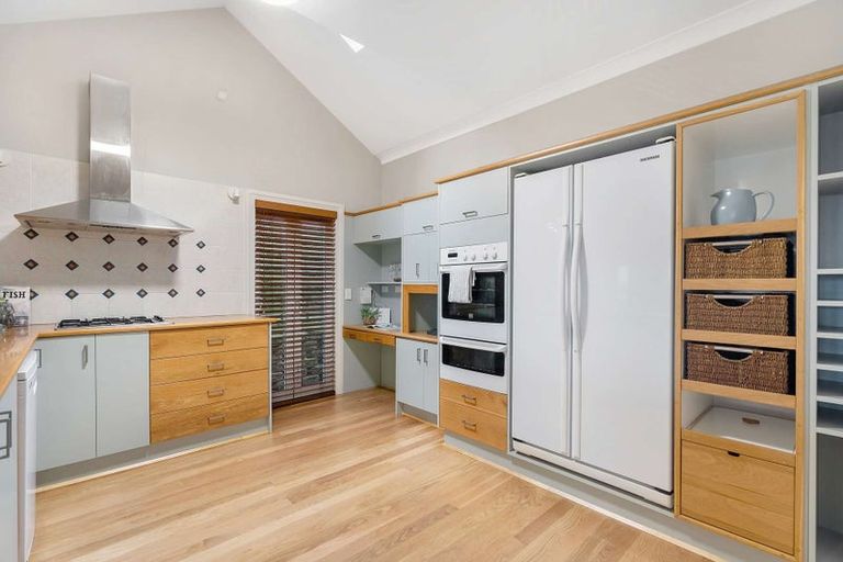 Photo of property in 17 Elsie Drive, Waiuku, 2123