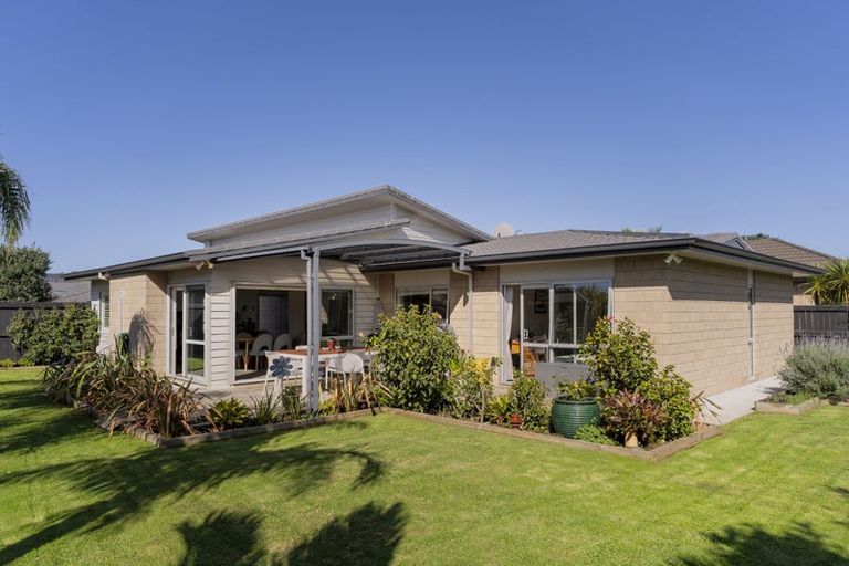 Photo of property in 8 Acacia Court, Whitianga, 3510