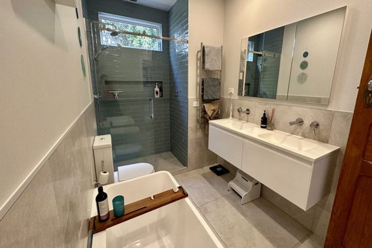 Photo of property in 33 Kensington Avenue, Mount Eden, Auckland, 1024