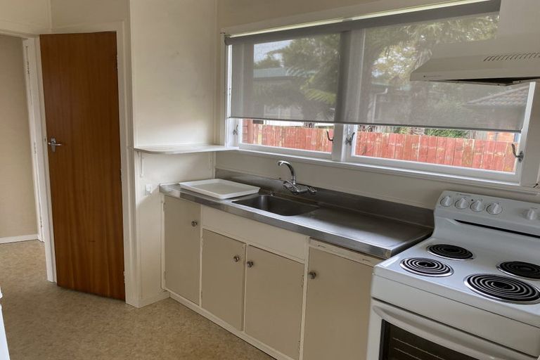 Photo of property in 1 Cotton Street, St Andrews, Hamilton, 3200