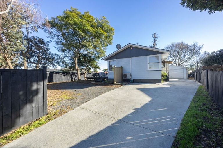 Photo of property in 27 Jupiter Street, Rosehill, Papakura, 2113