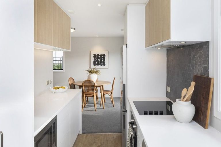 Photo of property in 1/18 Carlton Mill Road, Merivale, Christchurch, 8014