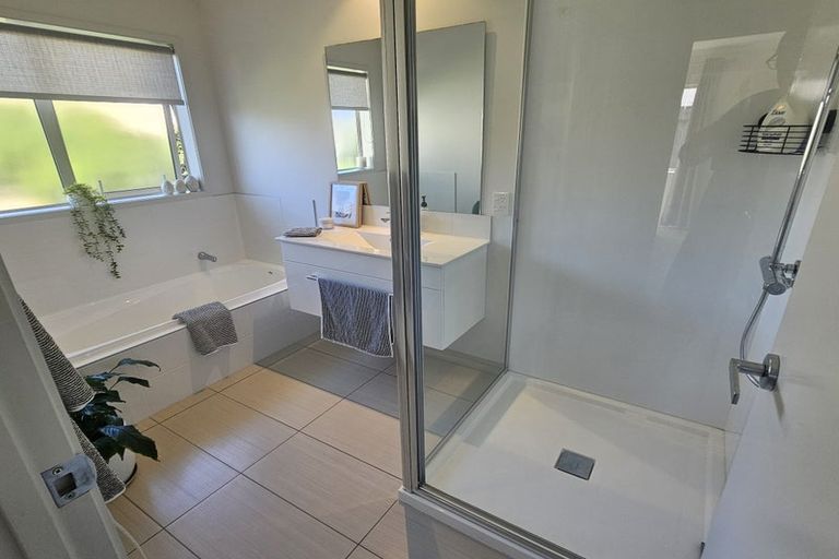 Photo of property in 340 Cook Drive, Whitianga, 3510