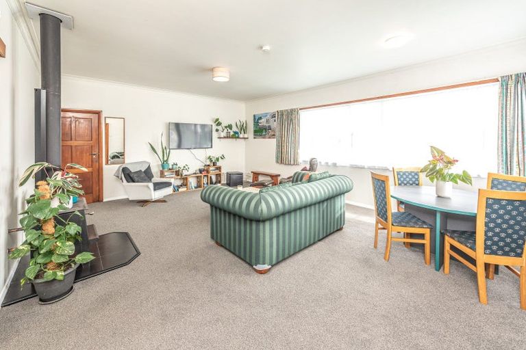 Photo of property in 1a Cambridge Street, Gonville, Whanganui, 4501