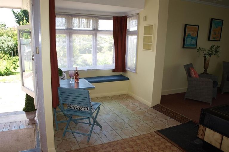 Photo of property in 53 Station Road, Marton, 4710