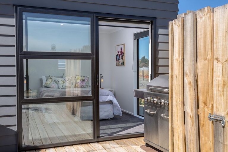 Photo of property in 47 Burgundy Drive, Martinborough, 5711