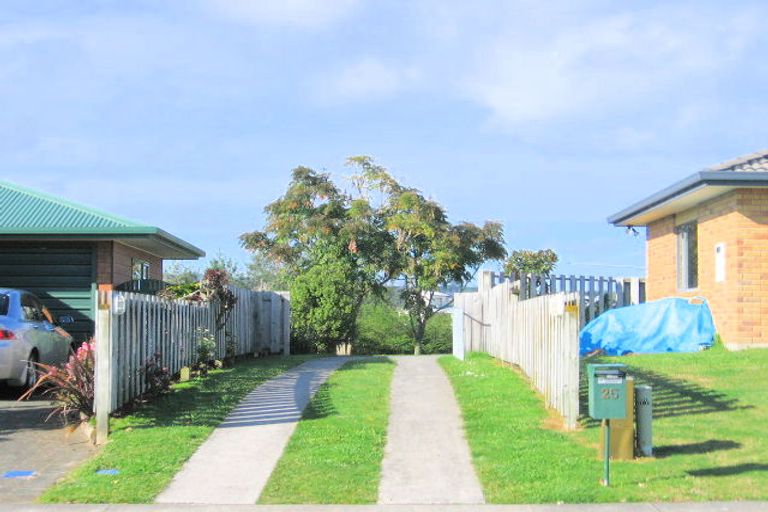 Photo of property in 25 Stephens Place, Hairini, Tauranga, 3112