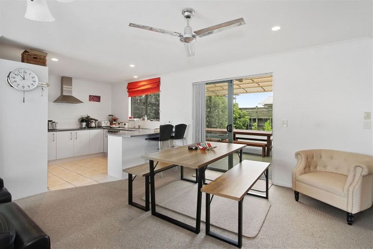 Photo of property in 7 Crispe Road, Clarks Beach, 2122