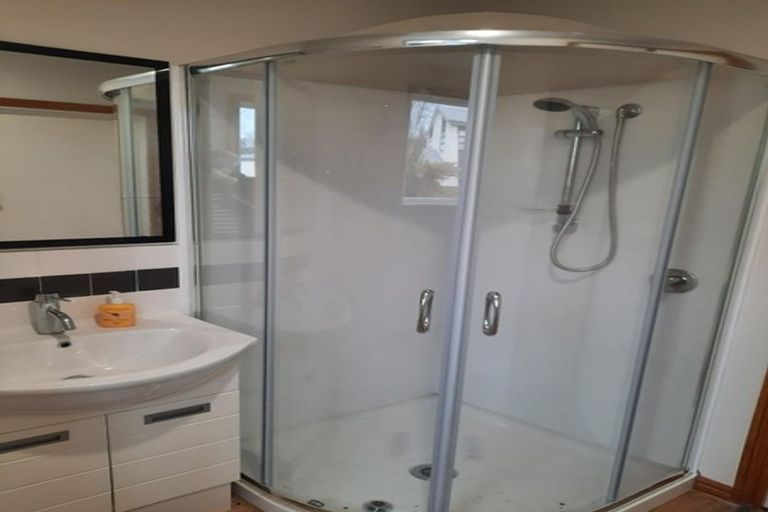 Photo of property in 49 Aorangi Road, Bryndwr, Christchurch, 8053